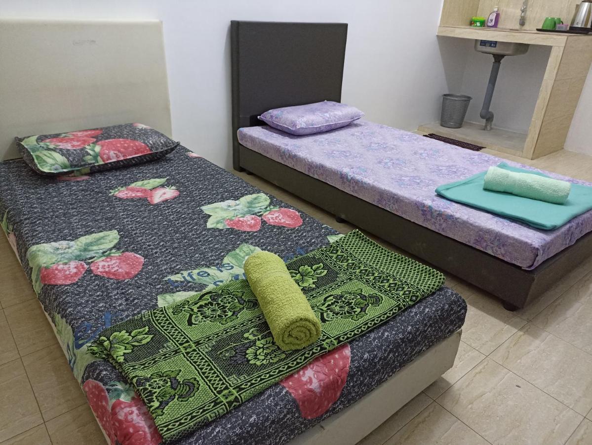 Depulauserai Roomstays Pekan Buitenkant foto